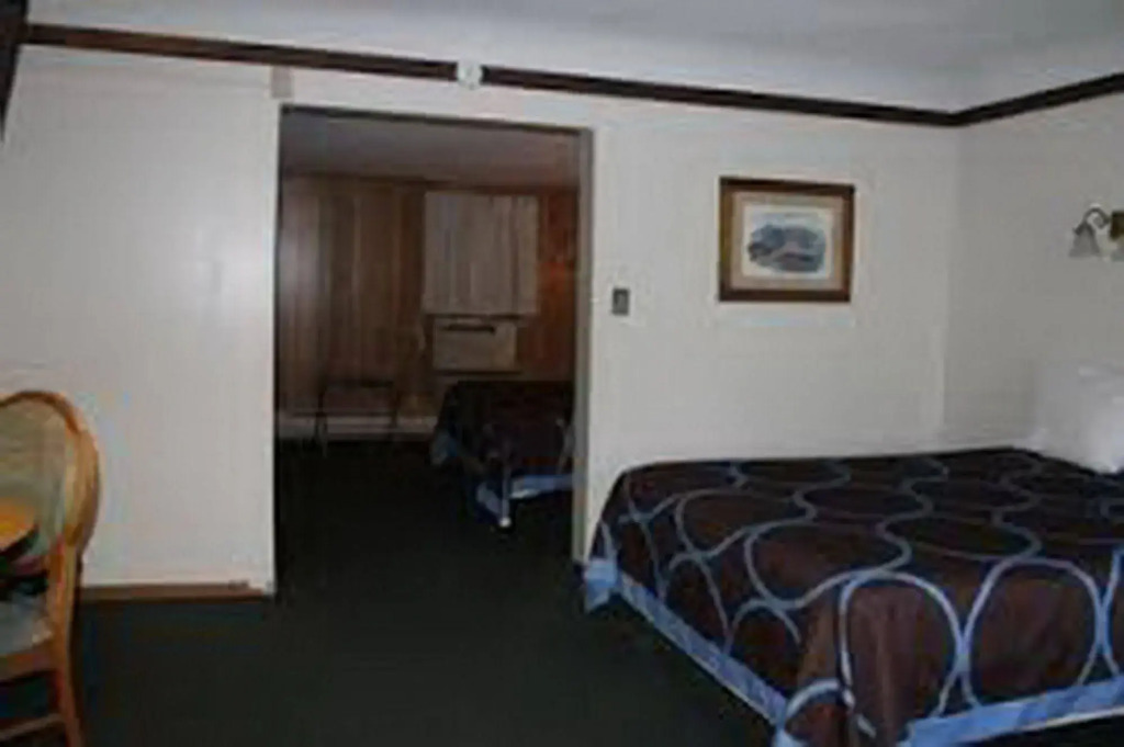 El Rancho Motel