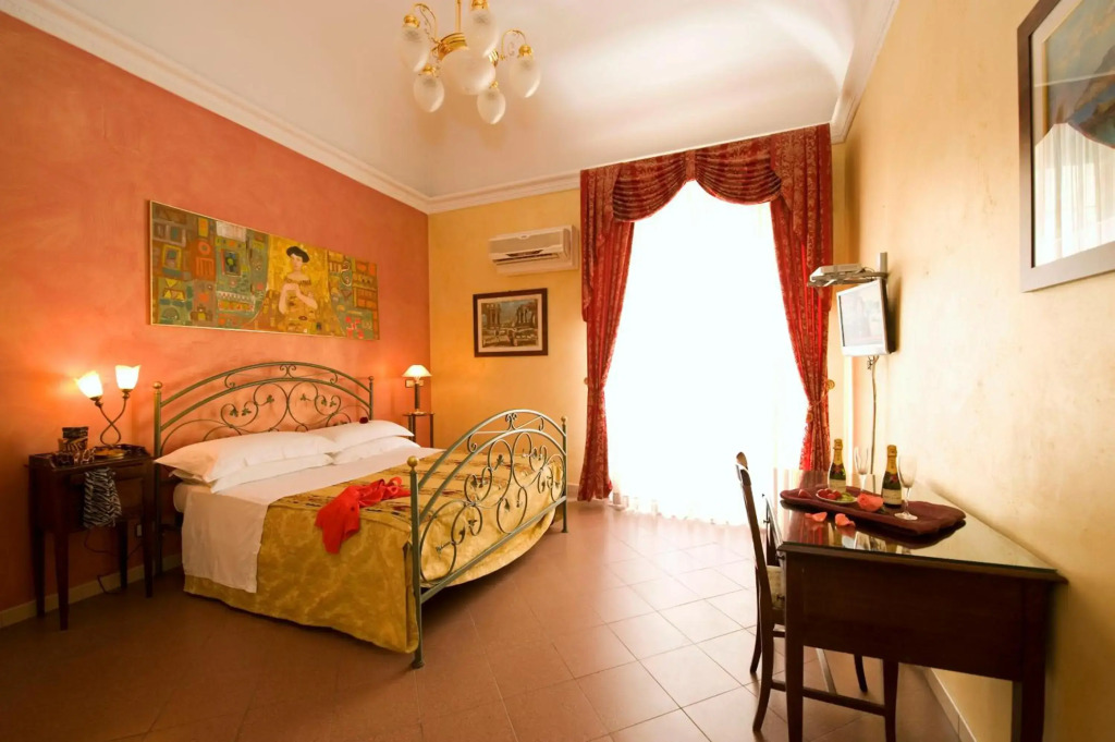Hotel Joli