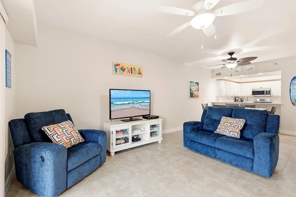 Oceanwalk 13-305