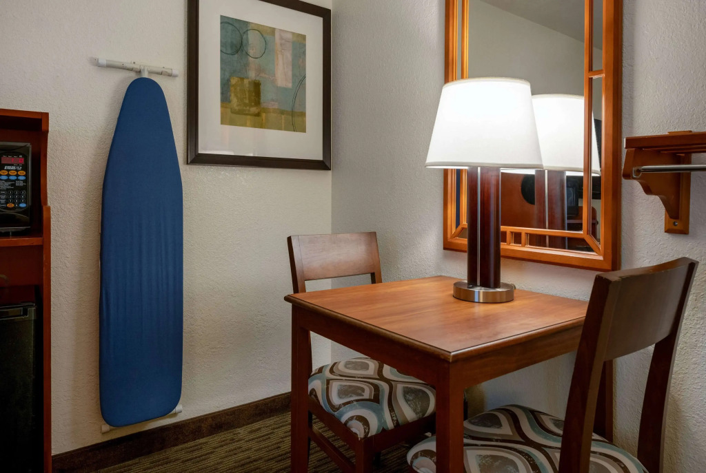 Days Inn by Wyndham Encinitas Moonlight Beach