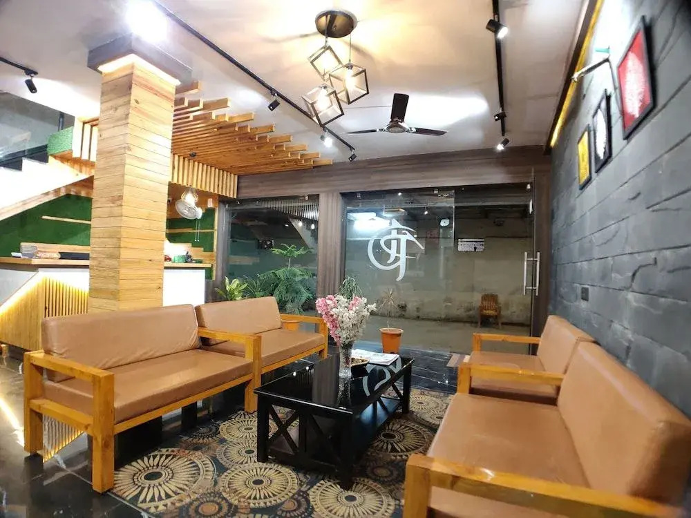 Hotel Atul Residency