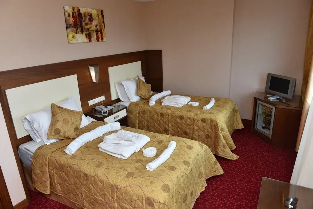 Ozgobek Ronesans Hotel De Luxe