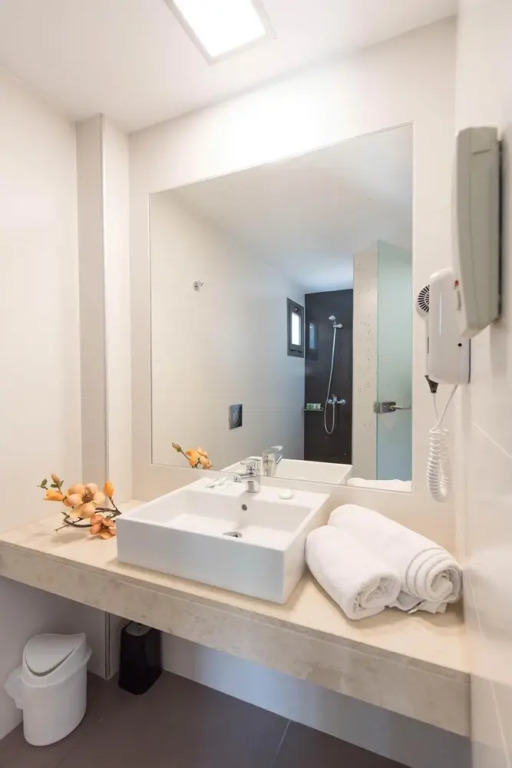 Stunning Room for 3 People Wanting to Have an Amazing Vacational Expirience