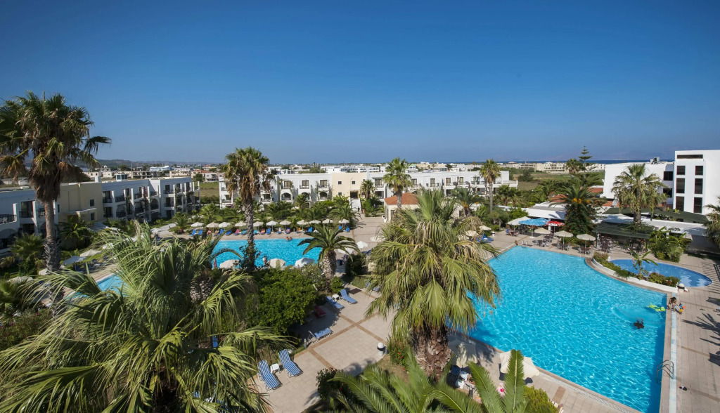 Tigaki Beach Hotel
