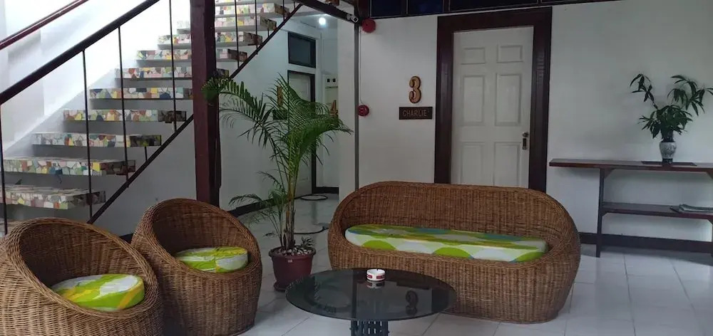 Elmundotel Guest House