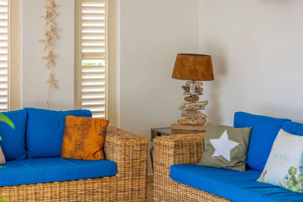 Caribbean Oasis With Tropical Garden & Pool