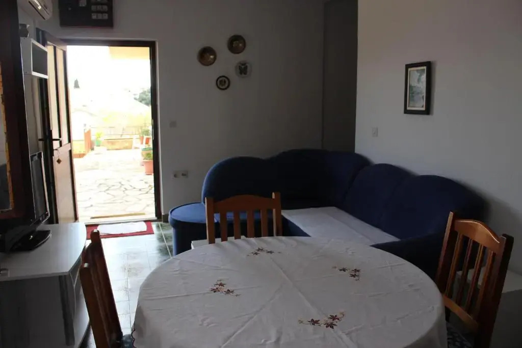 Apartments Marinović 3462