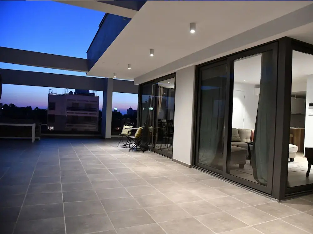 BAZ TOWER