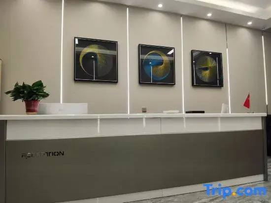 Zhengzhou Yulong Hotel
