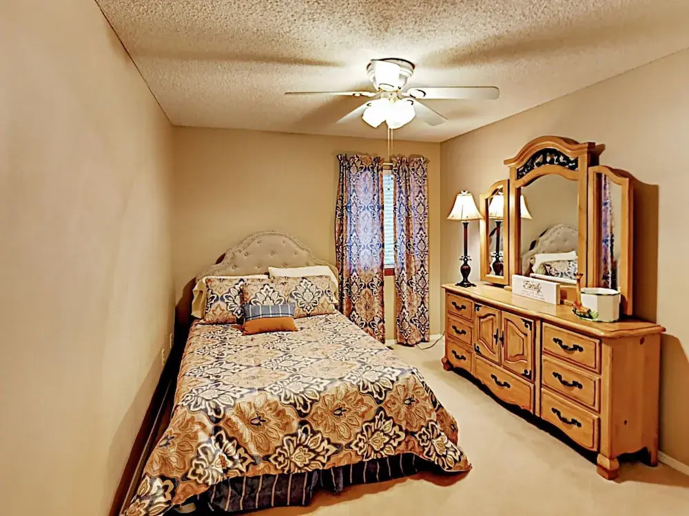 Dogwood House 3 Bedrooms 2 Bathrooms Home