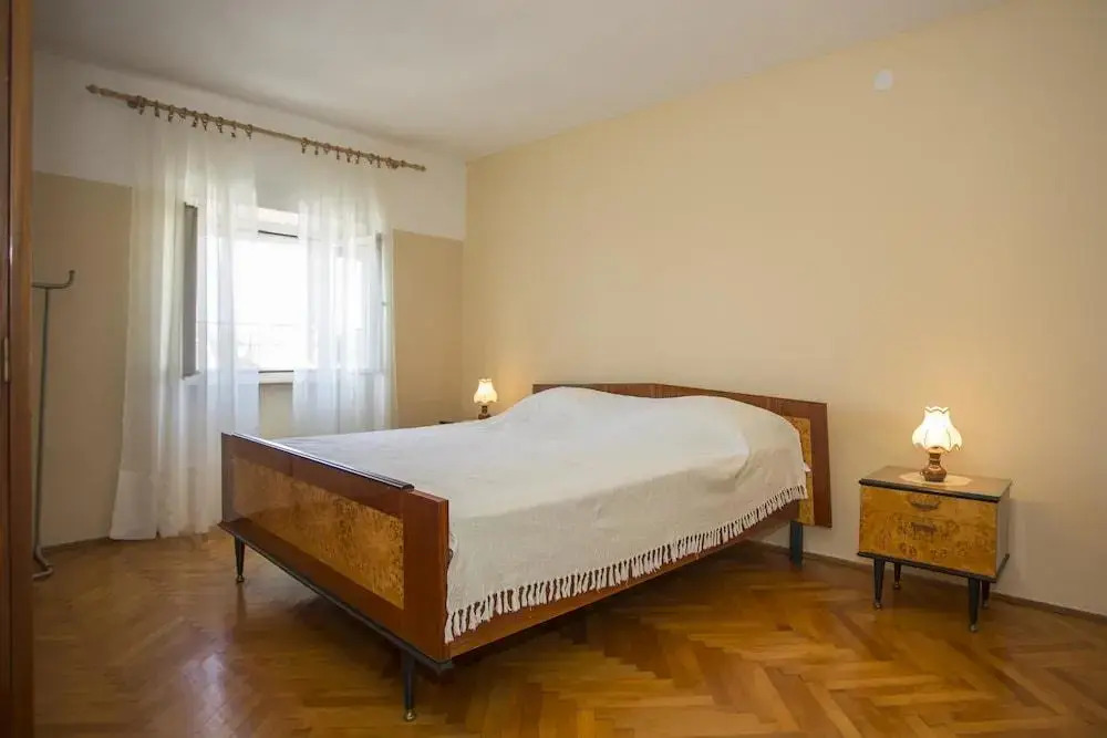 Apartments Crevatin