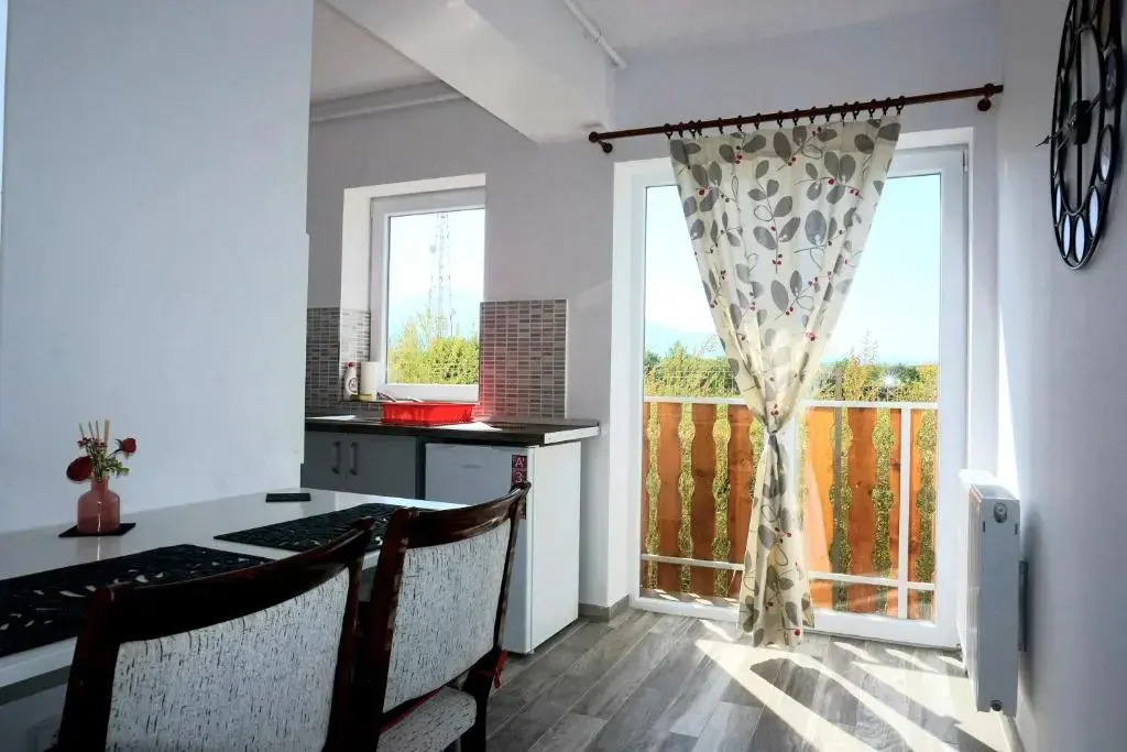 DAS home-Apartament cu vedere la munte