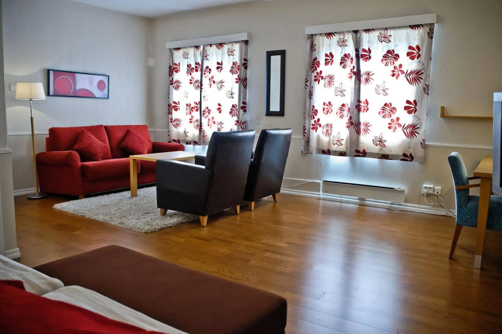 Stord Folkehøgskule Sommarhotell Leirvik