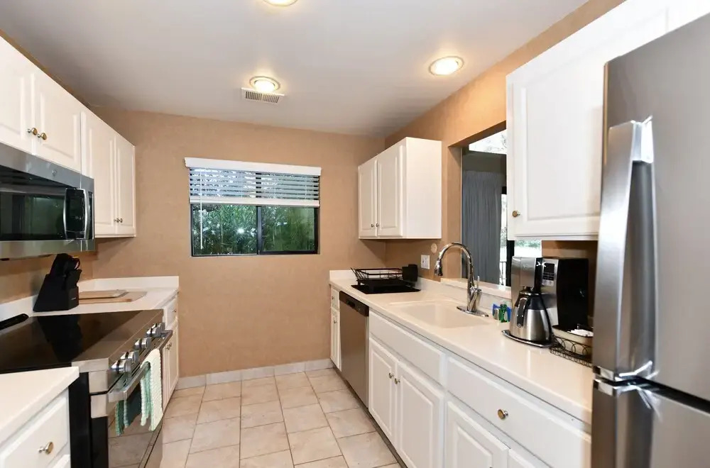 808 Augusta Cir 3 Bedroom Home by RedAwning