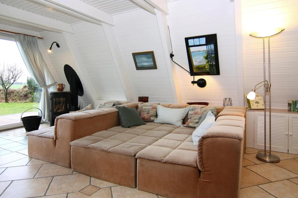 Cottage, Steam