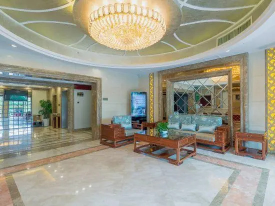 Yi Long Hotel