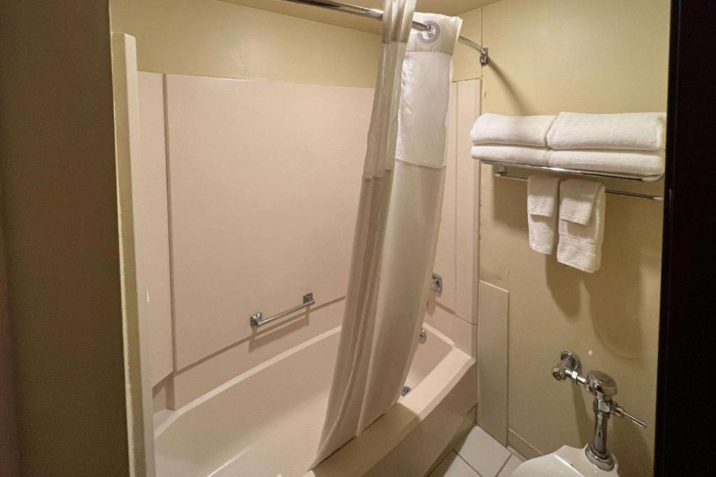 Best Western Oak Ridge Lodge