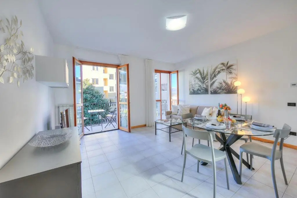 The Modern Apartment In Stresa