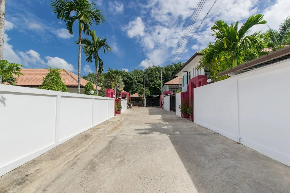 Seaview Tropical 3BR Pool Villa