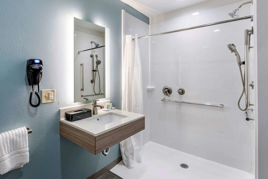 Quality Inn Lebanon - Highway 109