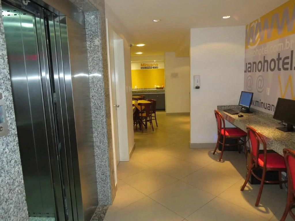 Minuano Hotel Express próx Orla Lago Guaíba, Mercado Público, 300m Rodoviária