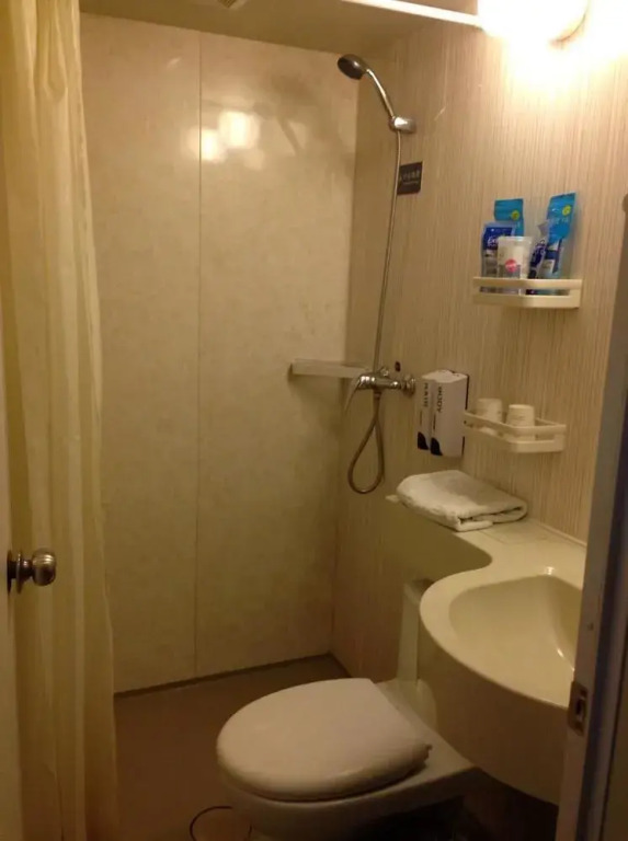Orange Hotel (Jinan Quancheng Square Kuanhouli Branch)