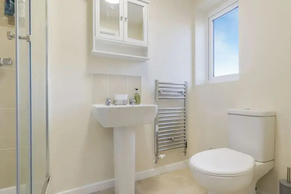 Spacious 5-bed Contractor House - Parking Wi-fi
