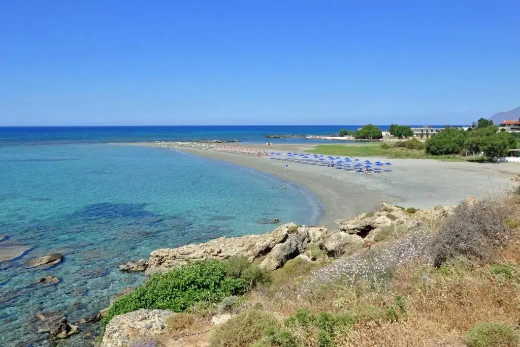 Nostos - Walk To Beach - AC WIFI