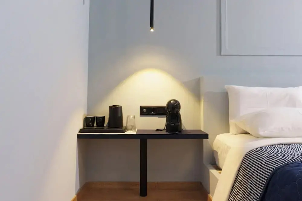 Sani Deluxe Suite Home