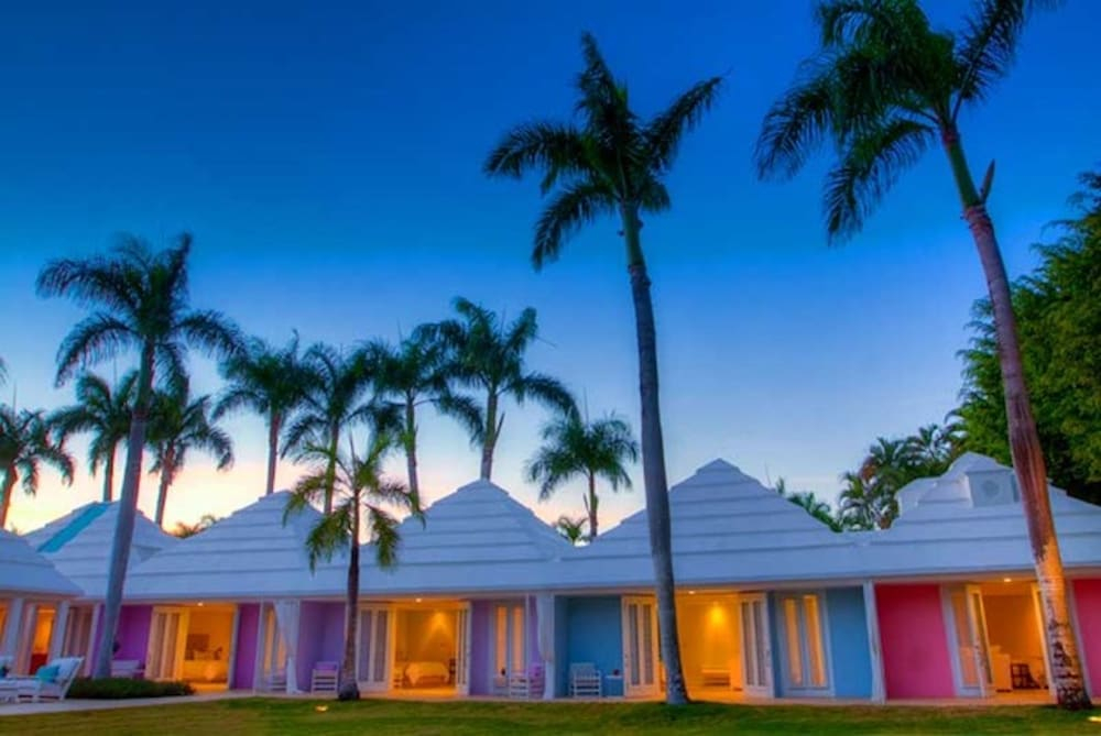 Casa Feliz by Unlimited Luxury Villas