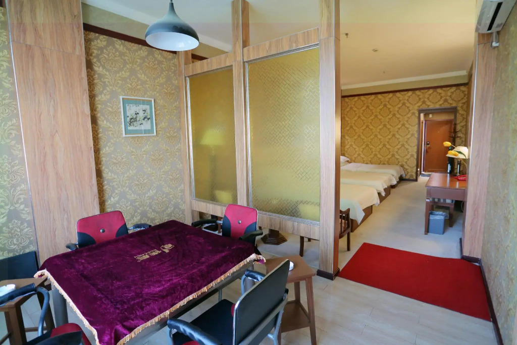 Longma Hotel
