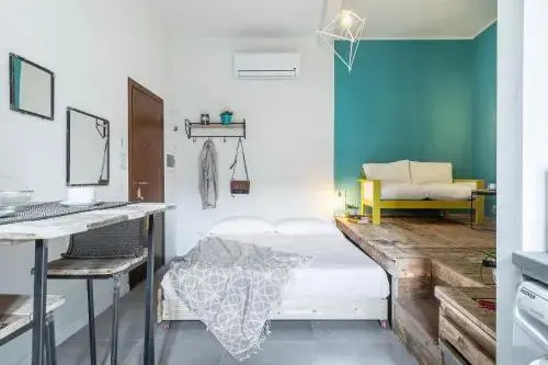 Holiday Solutions - Private Homes for rent