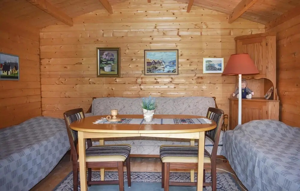 Awesome Home in Simrishamn With 2 Bedrooms