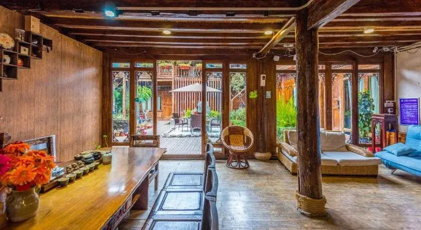 Lijiang Yi Jing Hotel