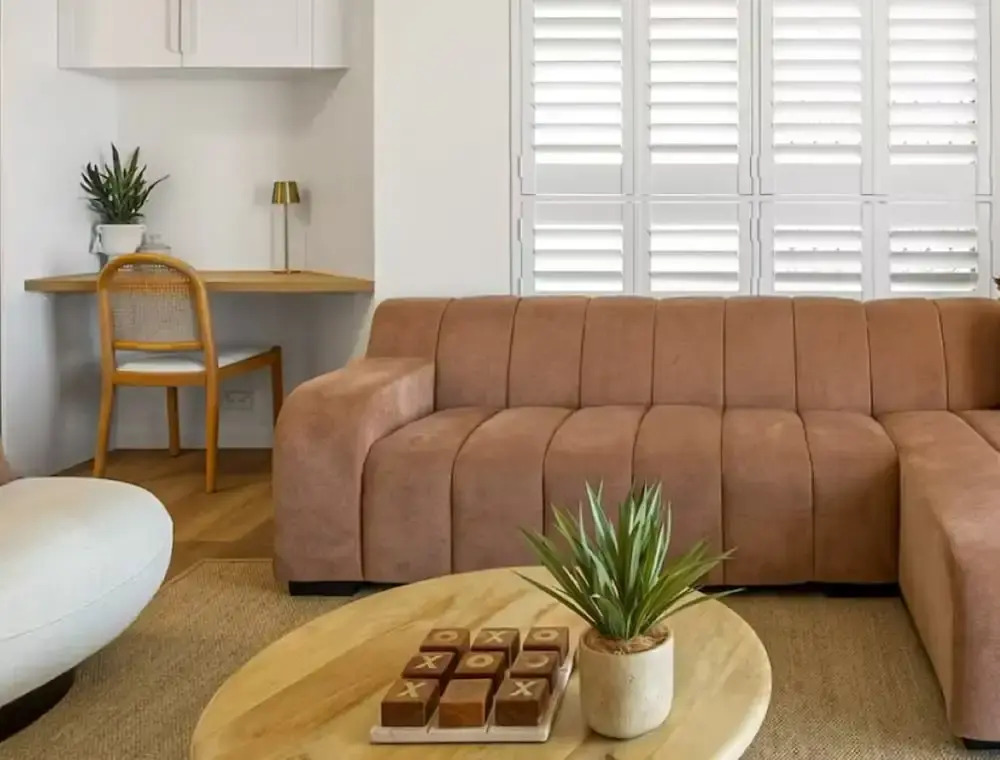 Bright 2-bed Apartment With Stunning Ocean Views