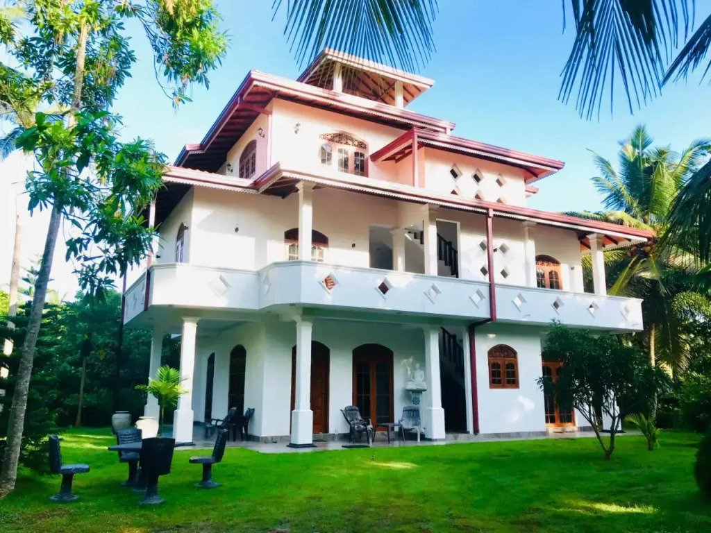 Villa Sureka