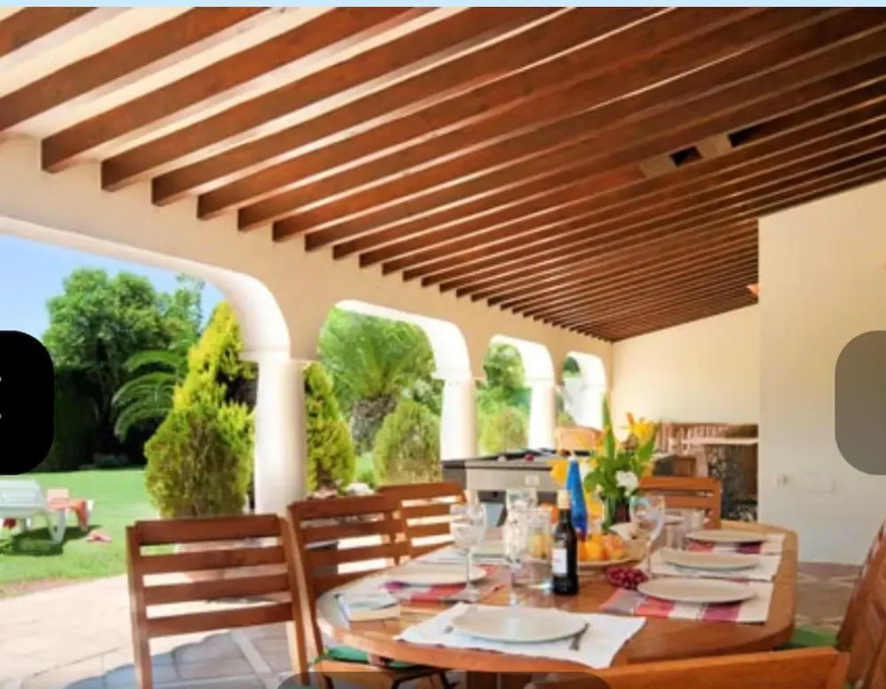 Villa With 5 Bedrooms in Estepona, With Private Pool, Enclosed Garden and Wifi - 500 m From the Beach