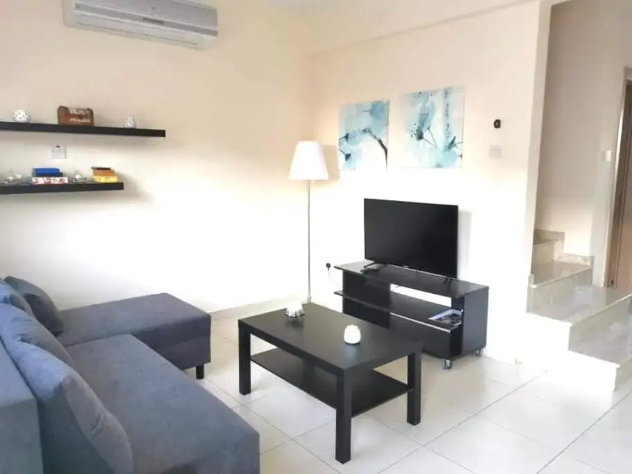 Protaras Ionian Breeze Villa 10 minutes walk from the beach