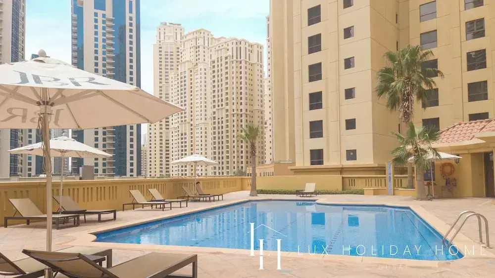 LUX  The Luxurious Central JBR Suite