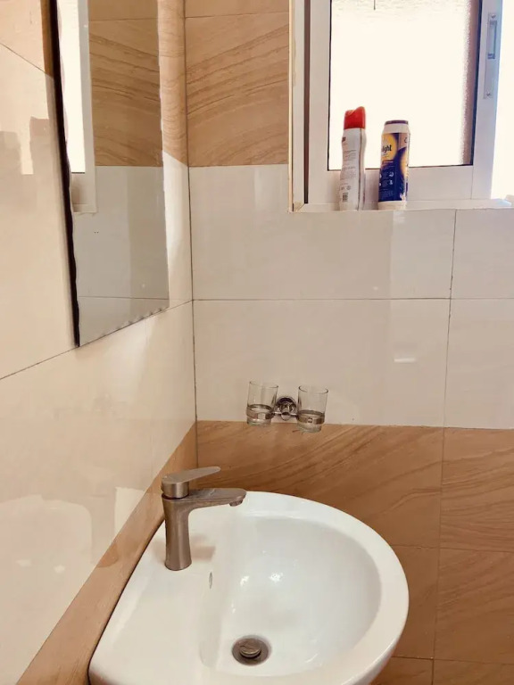 Modern Apartment in Kampala With Unlimited Wifi