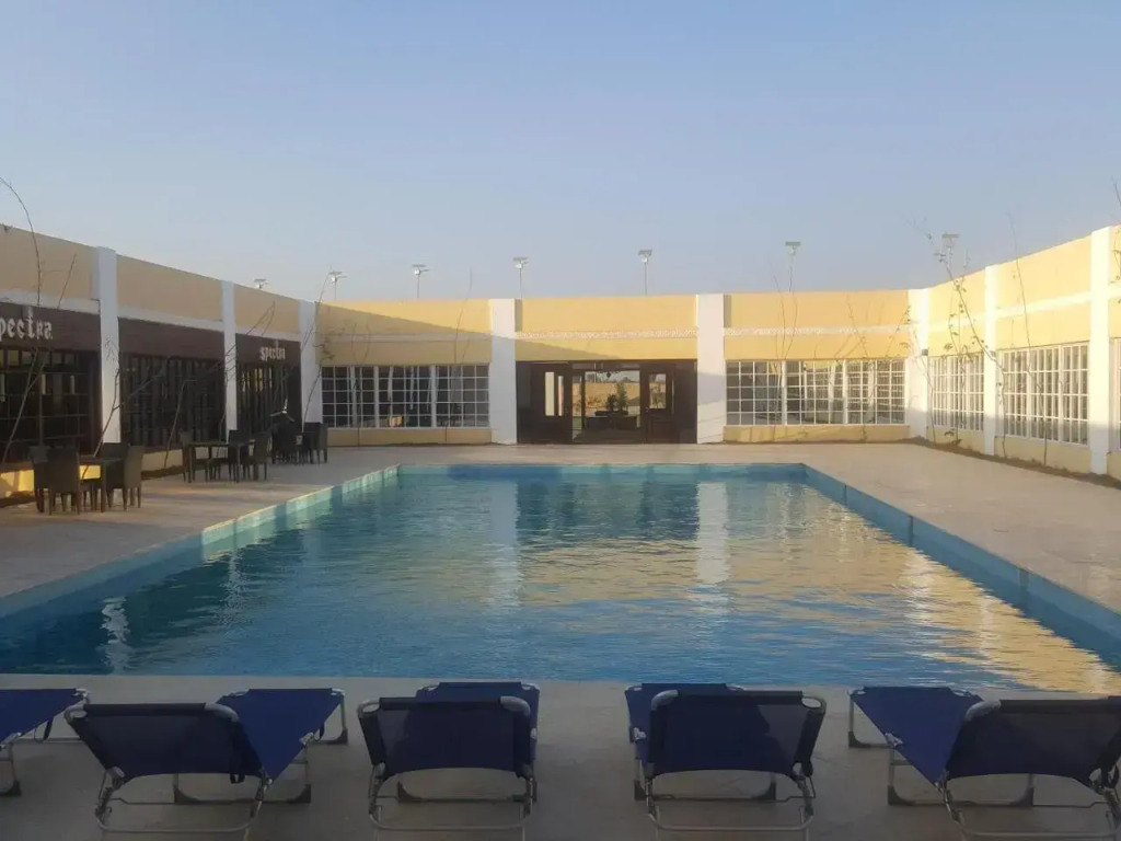 Spectra Inn Hotel