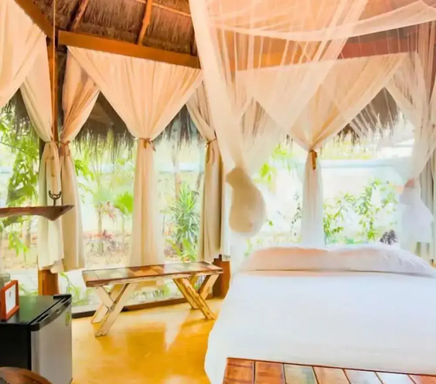 OMA CANCUN - Holistic Healing Center