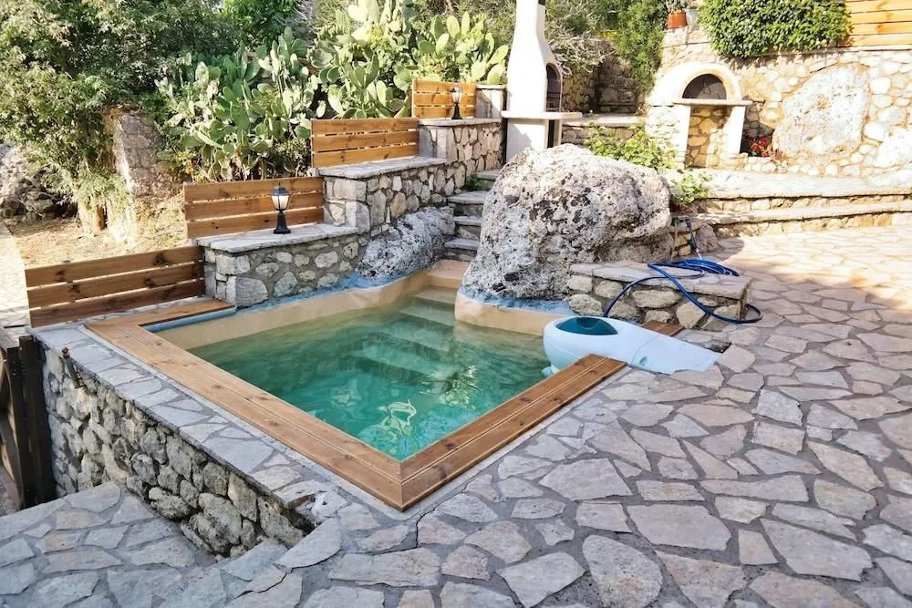 Villa Kalata