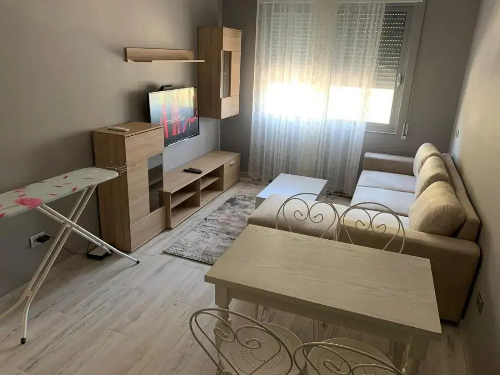 I&S Apartment 4