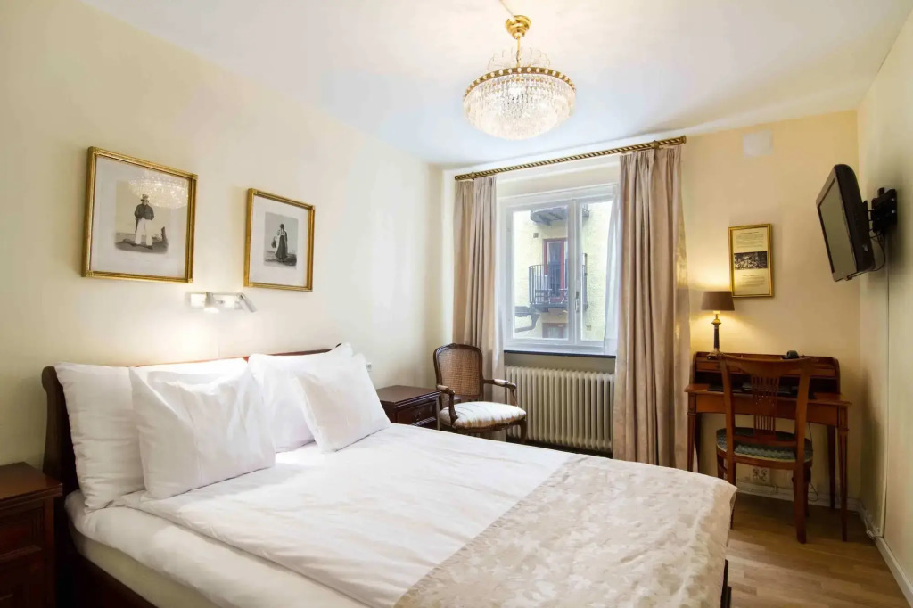 Mayfair Hotel Tunneln