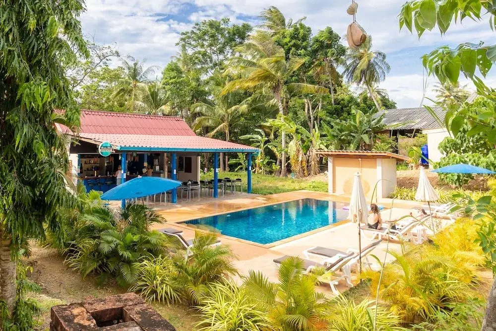 Lanta Lily Resort