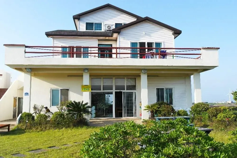 Joseph Tree Guesthouse