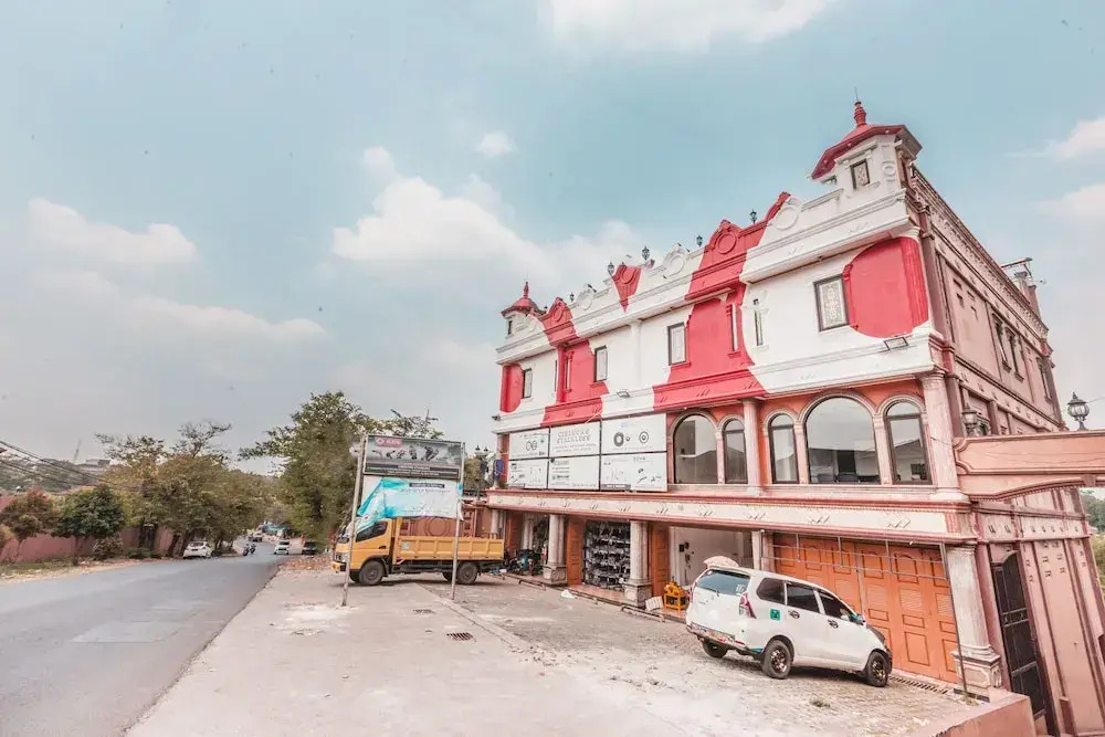 Fallinda Hotel by OYO Rooms