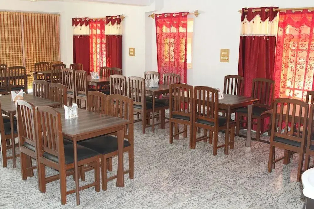 Grand Noora Palace