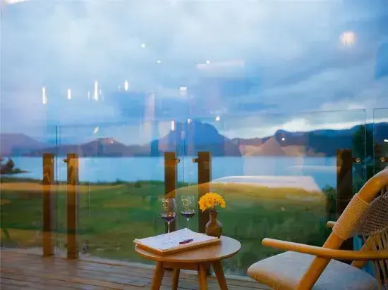 Lugu Lake Honeymoon Solu Boutique Holiday Hotel
